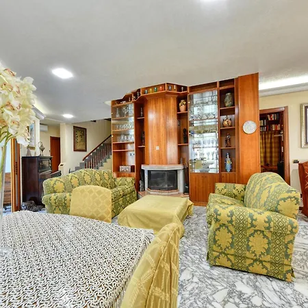 With Private Pool Near Terrauzza