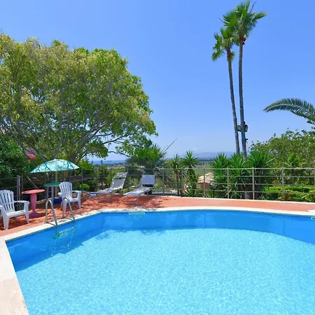 Nyaraló With Private Pool Near Terrauzza